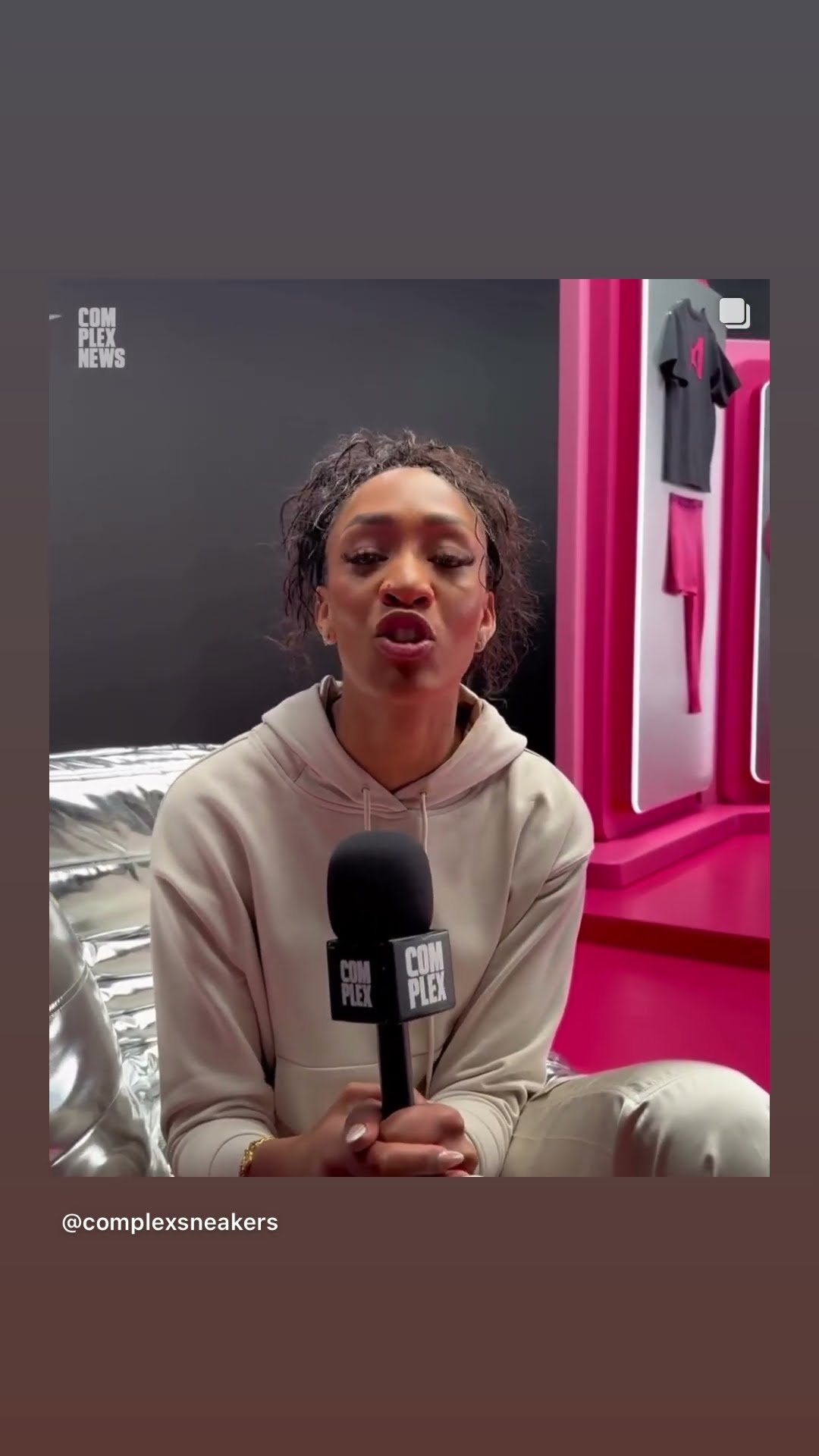 How it feels to finally have her own shoe #hoodnews #ajawilson #nike #sneakers #shoes #kotd #wow #us