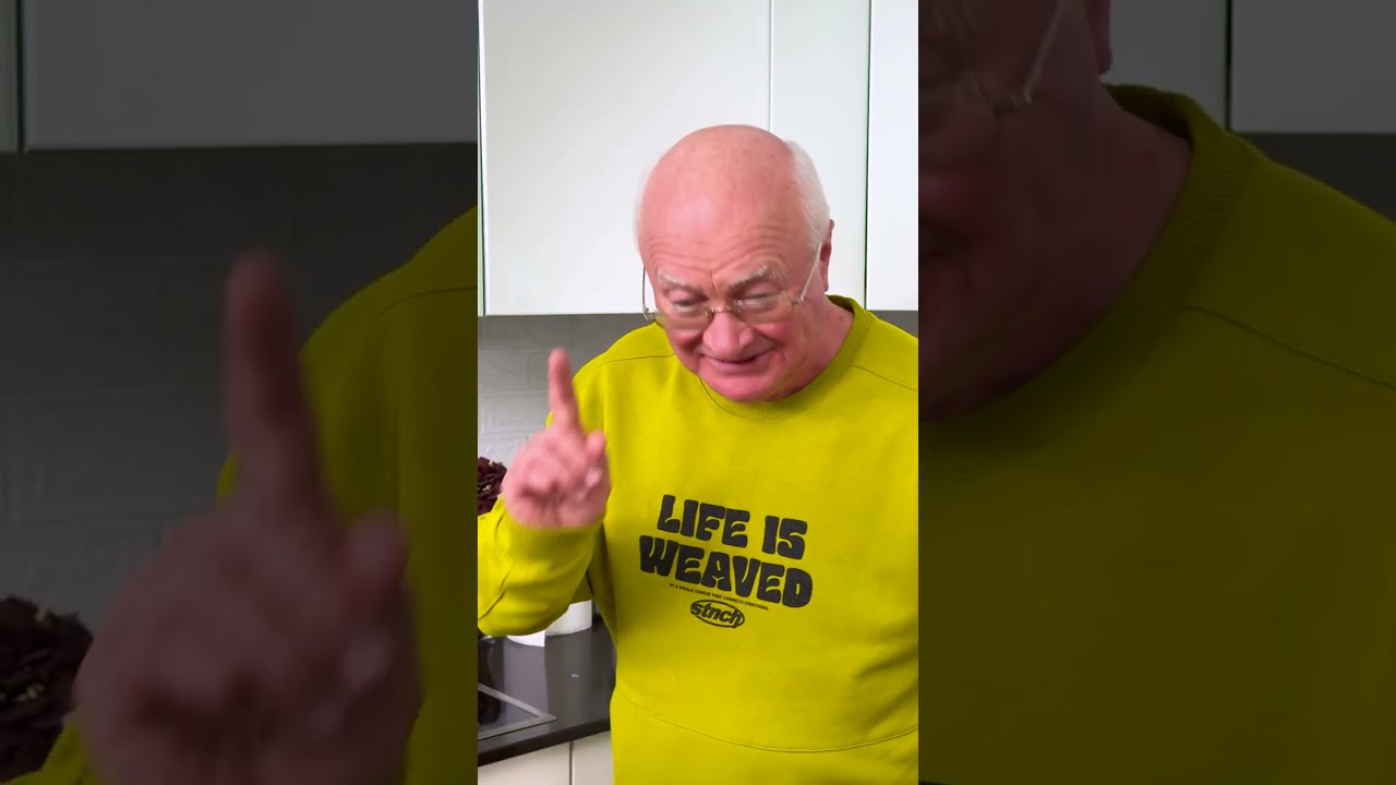 Sticky Surprise! You Won’t Believe This Honey Prank 🍯😆 