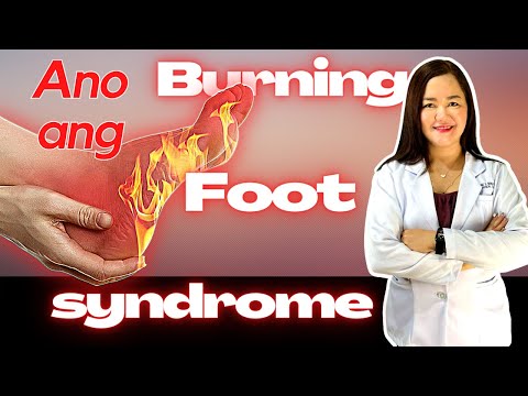 Video: 4 Mga Paraan upang Magamot ang isang Foot Blister