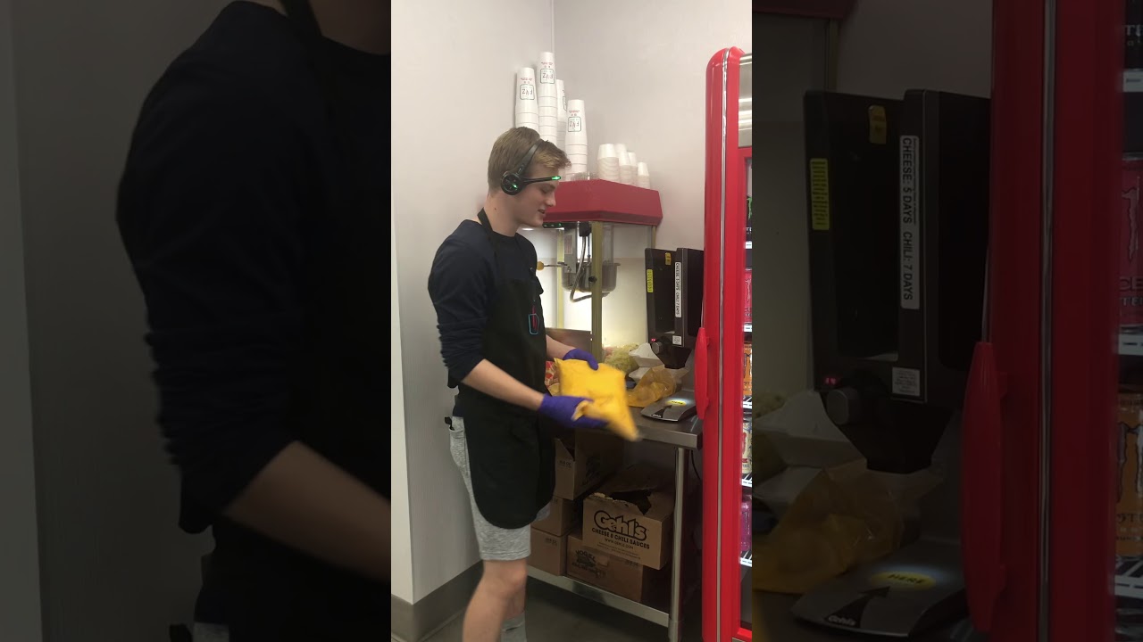 Gehl's HOT TOP2 Single Nacho Cheese Dispenser Demonstration