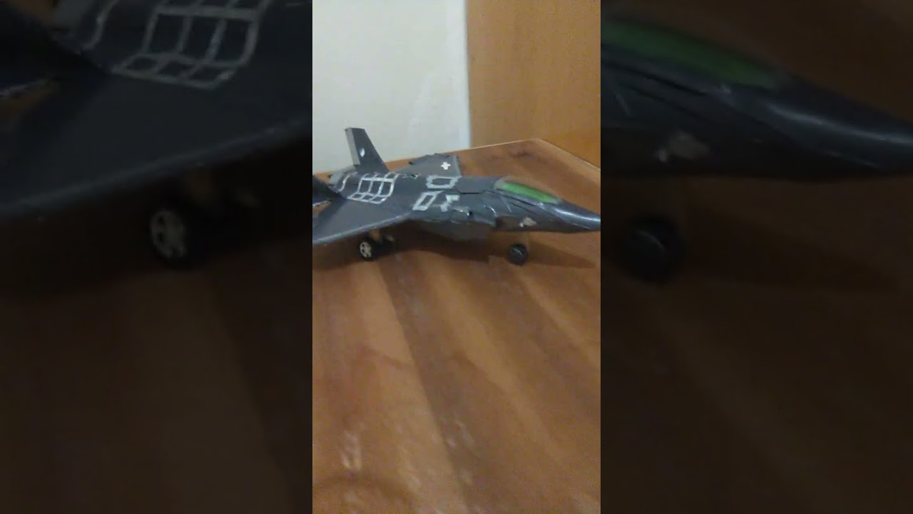 f 35 B lightning II . 