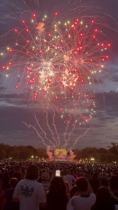 trump lincoln memorial july 4
