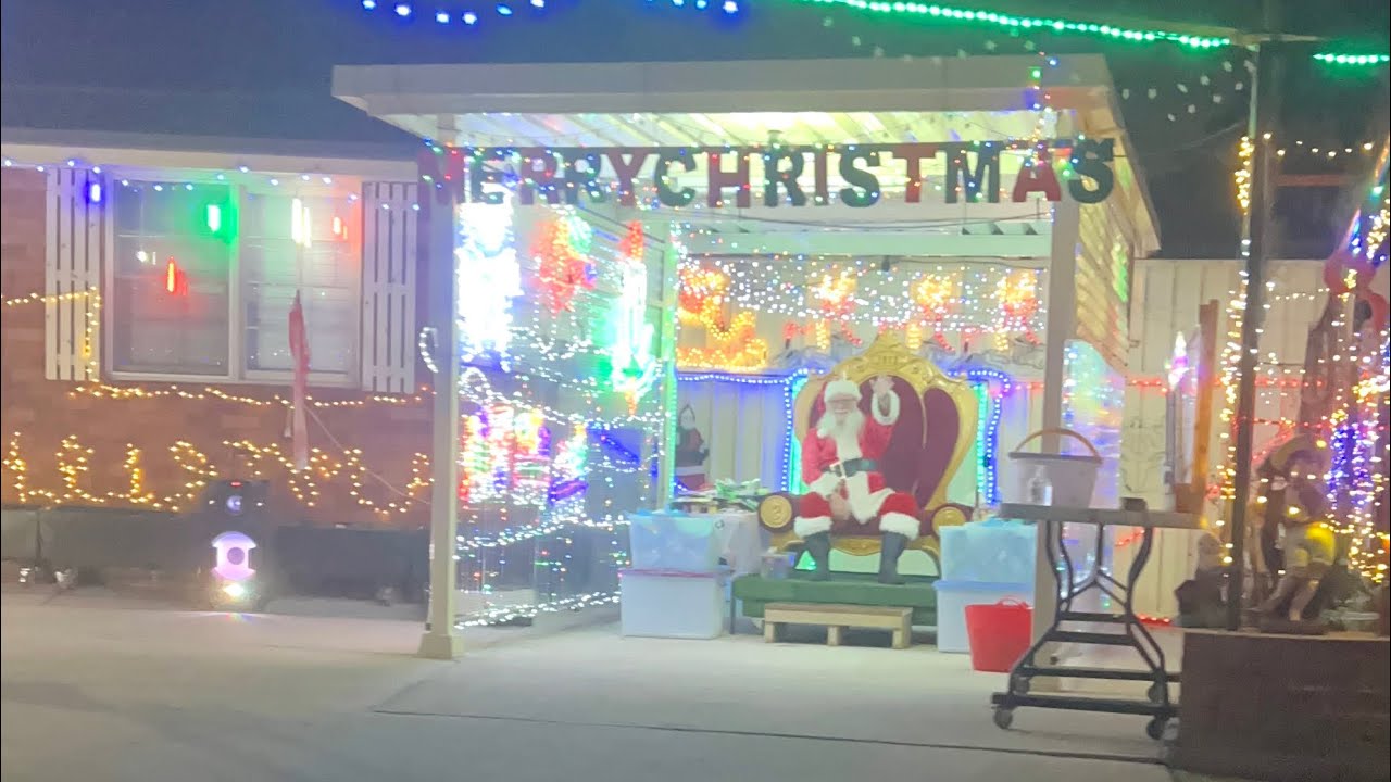 The Best Christmas Lights in Western Sydney and the Blue Mountains 2022!