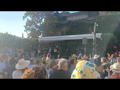 Video Salvini contestato al concerto per De Andrè a Tempio