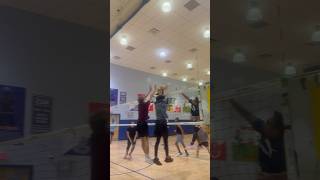 Casual block🥱 #opengym #volleyball #volleyballblock #volleyballgame