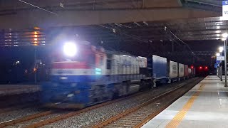 삽교-부산진 화물 3047열차 화명역 통과