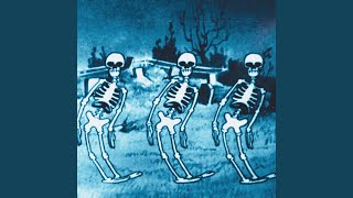 Spooky Scary Hoodtrap (sped up + reverb)