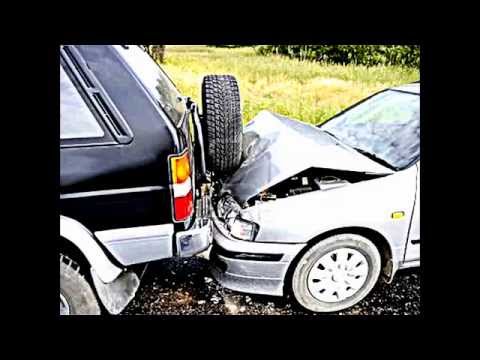 how much do car accident lawyers make