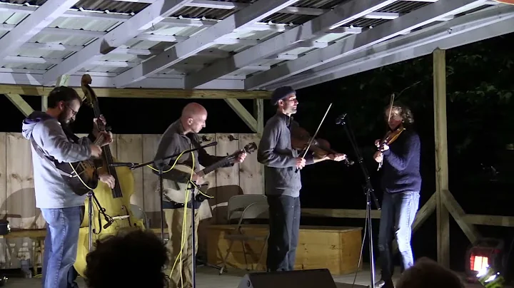 Ragtime Annie: Payne on Fiddle and Mike Fleck on b...