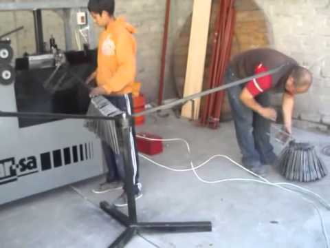 Video CTY SÀI GÒN CHUYÊN máy bẻ đai sắt tự động Mr Thắng... - youtube