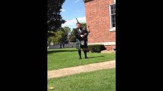 Bagpipes in memory of 9/11 victims