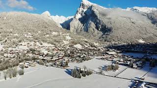 Wintery Samoëns