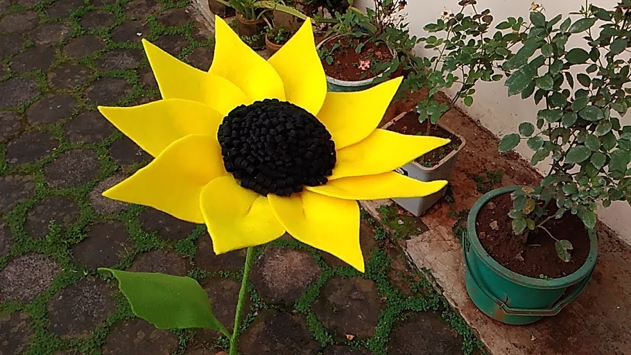 How To Make Big Felt Sun Flowers Cara Membuat Bunga Matahari Flanel Ukuran Besar Youtube