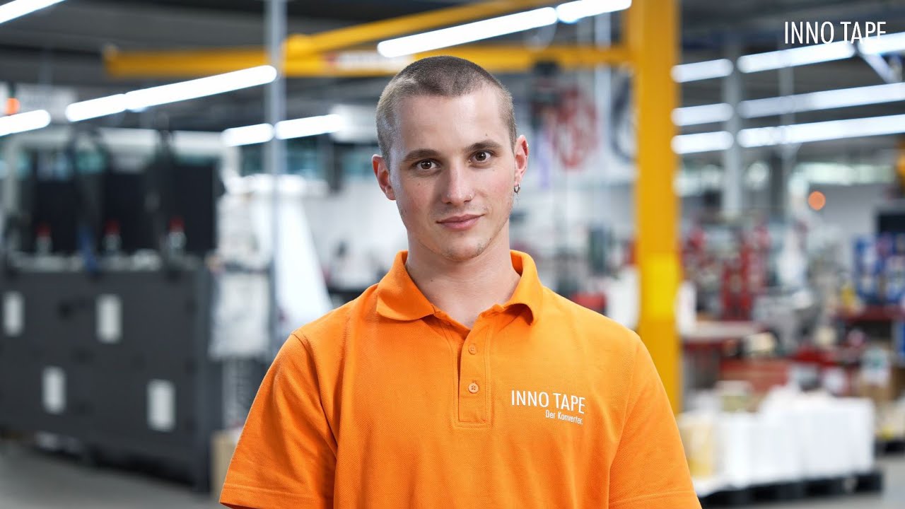 Azubi-Video: Maschinen- und Anlagenführer:in bei INNO TAPE