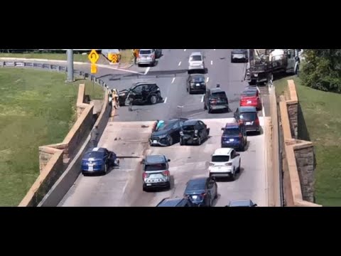 VIDEO: Driver in custody after wild police chase involving stolen ...