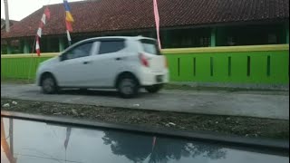 Download Lagu JALAN JALAN CARI ANGIN SEGAR MP3 Download Lagu JALAN JALAN CARI ANGIN SEGAR MP3