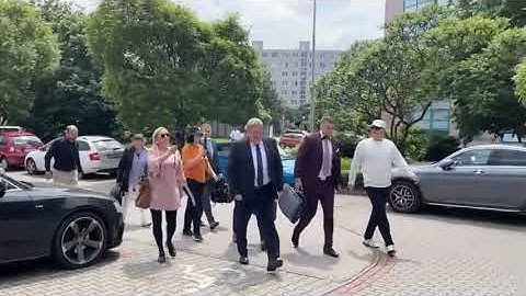 🔴 Dušan Kováčik prišiel na súd | Aktuality