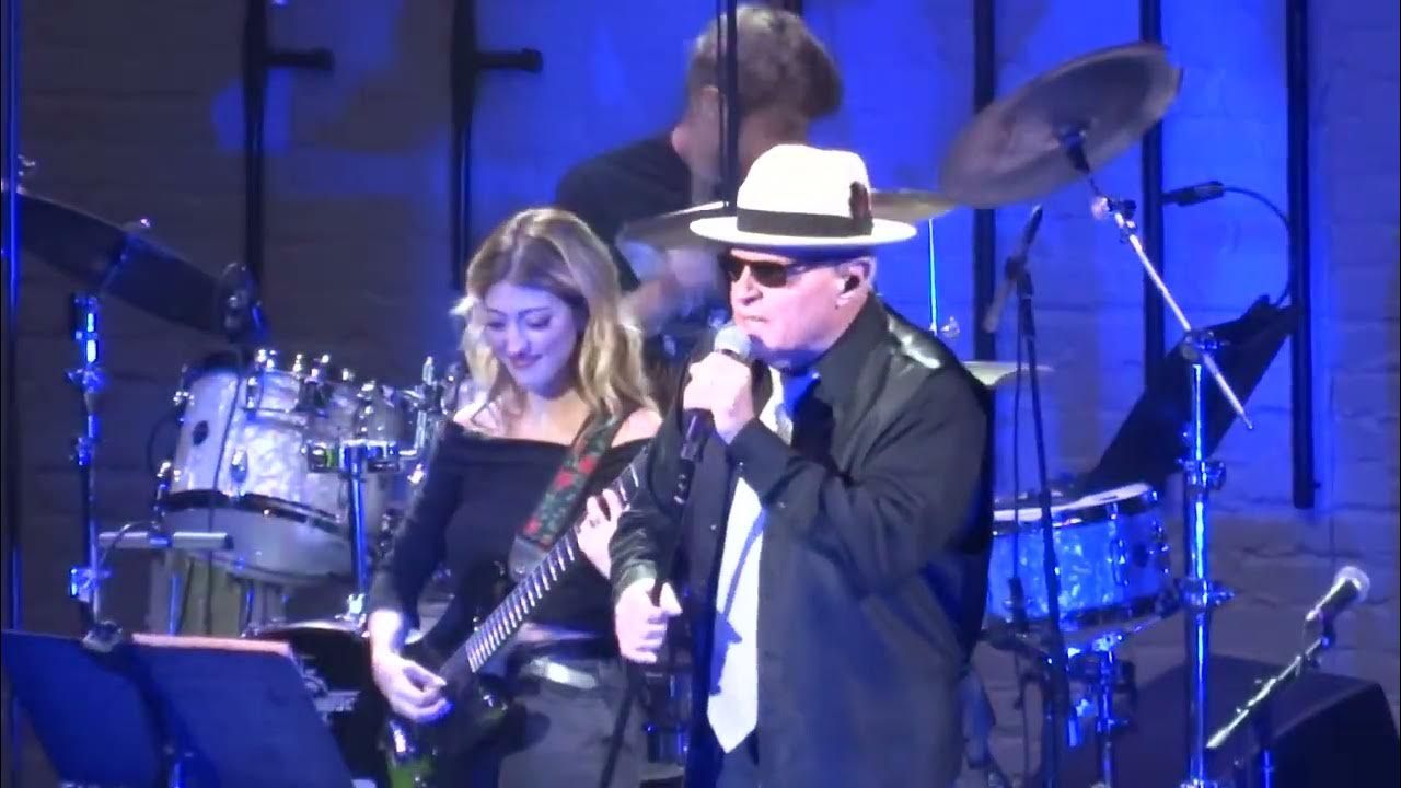 JOE ESPOSITO YOU'RE THE BEST AROUND COBRA KAI LIVE AND BADASS MICROSOFT