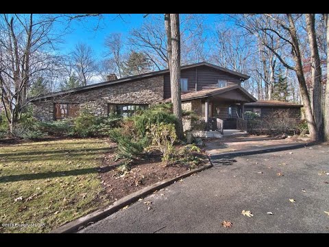 21 Hickory Hill Road, Dallas, PA home video tour