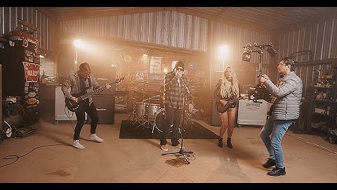 Let It Hurt by Sophie Lloyd ft. Chris Robertson Behind the Scenes Video Directed by Kyle Loftus