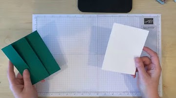 Triple Accordion Fold with Forever Greenery