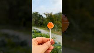 Gia đình vui vẻ, cùng qỏa cam ớt cay bíẩn và các loại nước sốt cà phê, thơm ngon😋🍭🍡