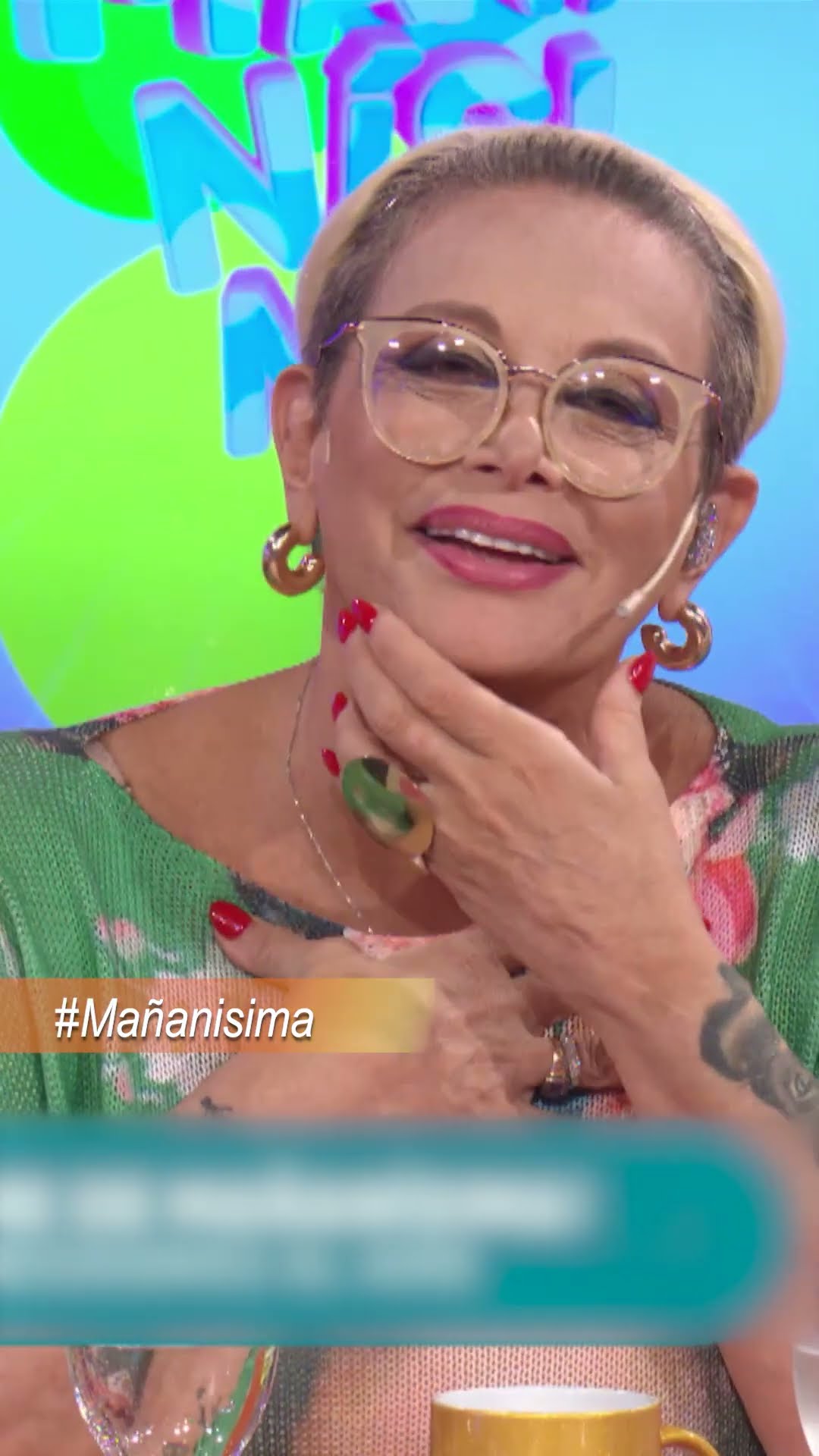 ¡CARMEN LO ATENDIÓ A NACHO PRIETO EN LA DESPEDIDA DE MAÑANÍSIMA!