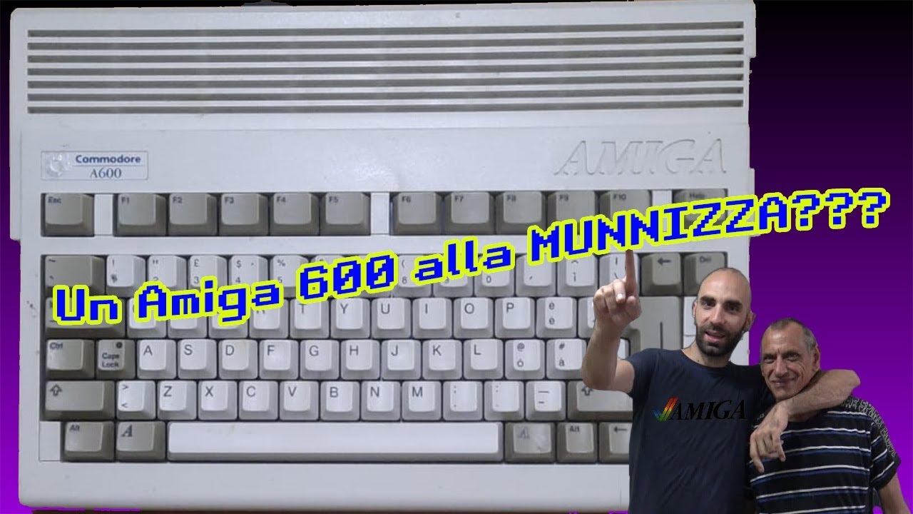 Cosimino ha trovato un Amiga 600 alla munnizza! INCREDIBILE!