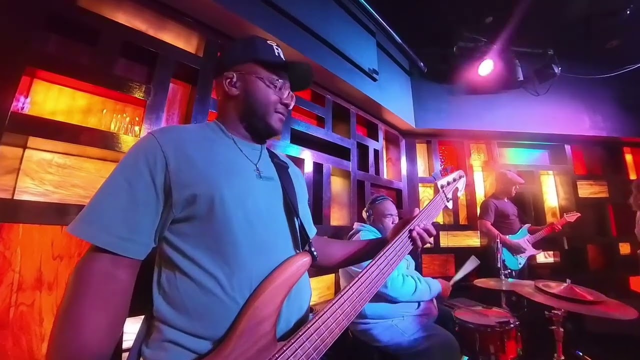 Killing Me Softly - Fugees. BASS COVER