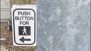 How to cross roads in America/ pedestrians 🚶‍♀️ crossing in USA