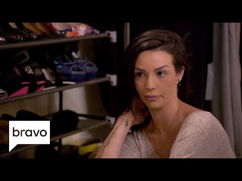 Wideo: Czy schwartz oszukiwał w sezonie 3 Katie?