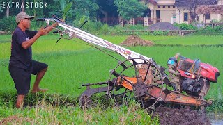 Zeva Quick G3000 Paddy Tractor Plow Land Starting From the Edge