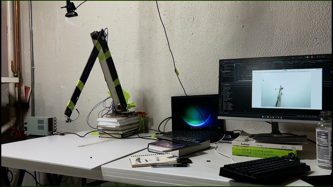 Computer Vision Controlled Robotic Arm picking up Object