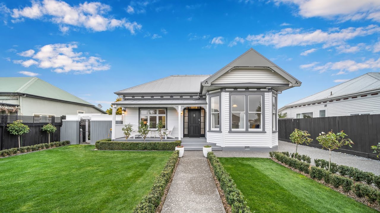 15 Strickland Street (Najib Real Estate) YouTube