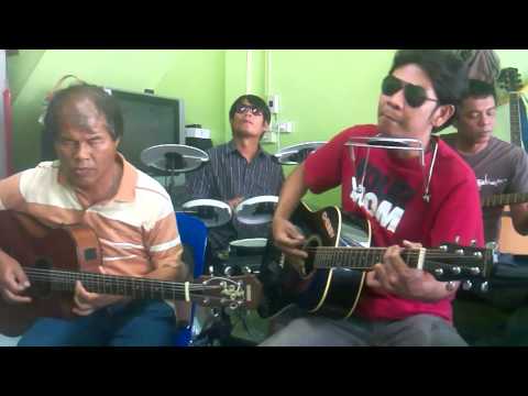 สู้ไม่ถอย By แก้วกัลยา