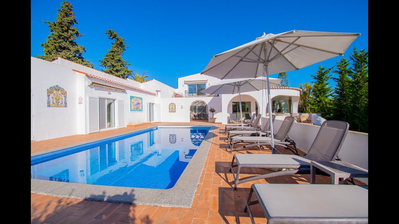 Casa Leão, Carvoeiro