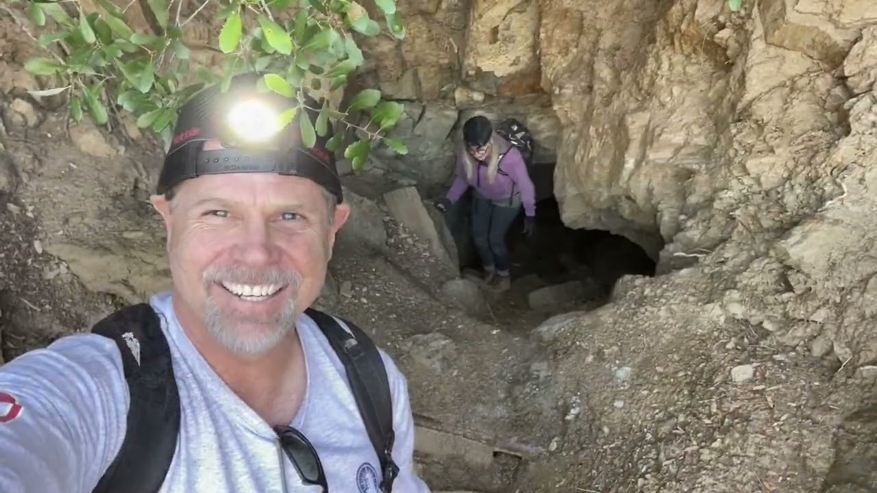 Hiking to the Julian Warlock and Gold Gem Gold Mines