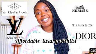 LUXURY HOMEWARE AND JEWELRY WISHLIST! Affordable luxury pieces
Hello guys in today’s video ill be sharing with you my homeware and luxury wishlist.
In this list there are some items from brands like Hermes, Dior, Van Cleef and Arpels, Cartier and Tiffany & Co and im so excited it to share it with you all.
The list consists of a few luxury items and id like to know if you guys have any of them in your wish lists as well.
Hope you enjoy this video and i’ll see you on the next video.
Once again i apologize for the little break but I had to take care of myself ;)
Love,
Jacira
Music: Sour Soup
Musician: Jeff Kaale
Links to the other luxury fashion videos are below
SANDRO PARIS HAUL
https://youtu.be/35LutJBL0og
WHATS IN MY BIRKIN ?
https://youtu.be/PF2FbgeppQs
HERMES BIRKIN UNBOXING 2021
https://youtu.be/ReJv3MEPfQk
My Instagram : https://www.instagram.com/jacira_isabel
https://www.instagram.com/Jaci_bitestheworld LUXURY HOMEWARE AND JEWELRY WISHLIST! Affordable luxury pieces