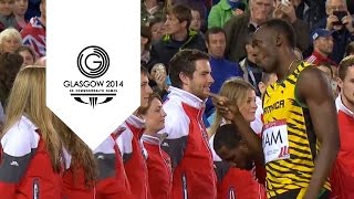 Usain Bolt fist bumps Glasgow volunteer | Unmissable Moments screenshot 4