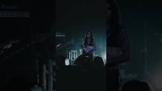 who wants to see “DIRTY” live?