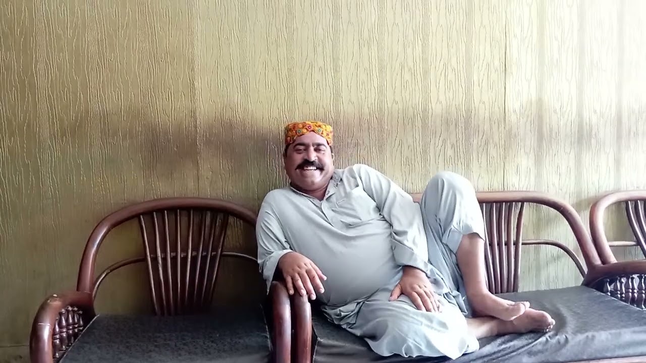 On The Front With Ghulam Shabir Lashari Umeedwar Chairman UC 2 Dera Ghazi Khan Election City Council