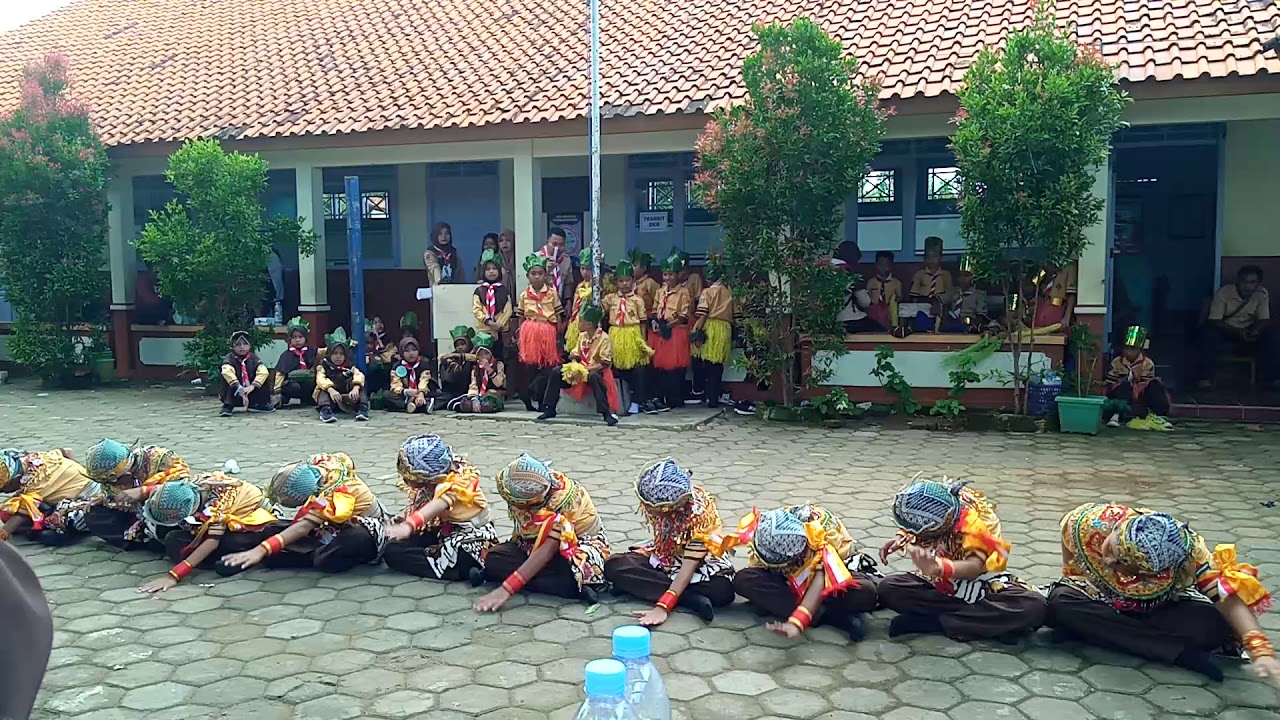 TARI KREASI (PRAU LAYAR) SD NEGERI SUBAH 01 PESTA SIAGA KEC. SUBAH KAB. BATANG 2020