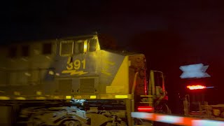 CSX 368 YN2 AC44CW leads CSX I158 with CSX 391 spirit of Dante trailing! 11/6/2022