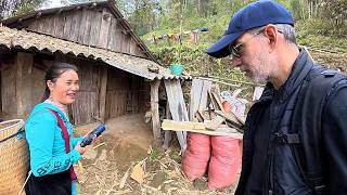 Hmong Woman Took Me Back to Her Home | Sapa Vietnam