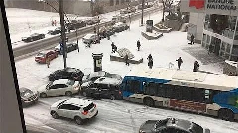 Snow Causes Multi-Vehicle Pileup in Canada