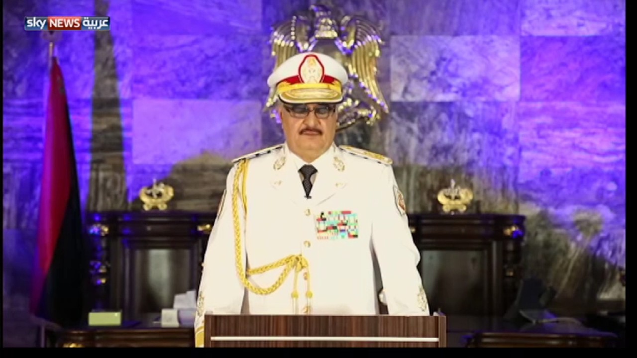 حفتر يعلن تحرير بنغازي بشكل تام