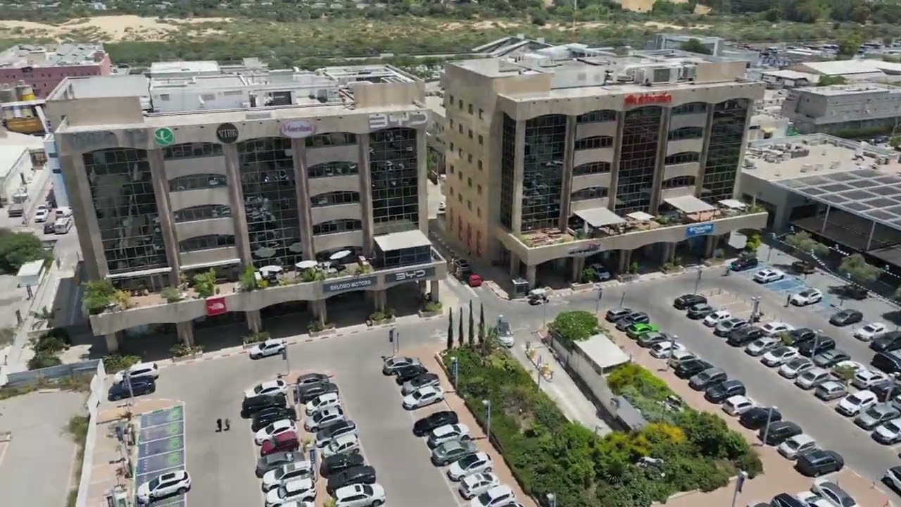 Smart Energy Storage in Action: AGEERA at Y Center 25MB