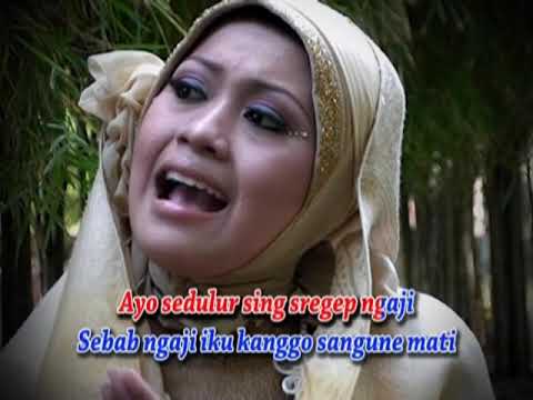 Dhonik Ayunda - Urip Mung Sedelo | Dangdut (Official Music Video)