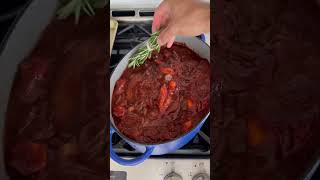 🚨DUTCH OVEN GIVEAWAY!! BRAISE BE!!! Rosh is coming and I’ve got a brand new brisket recipe in I