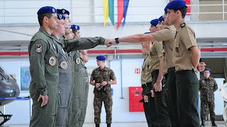 Oficial do Exército Brasileiro recebe brevê de piloto da Aviação